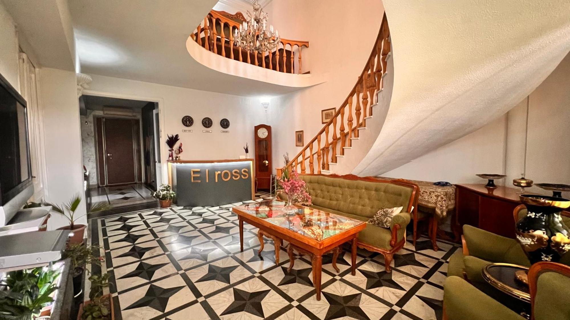Elross Hotel Yerevan Ngoại thất bức ảnh
